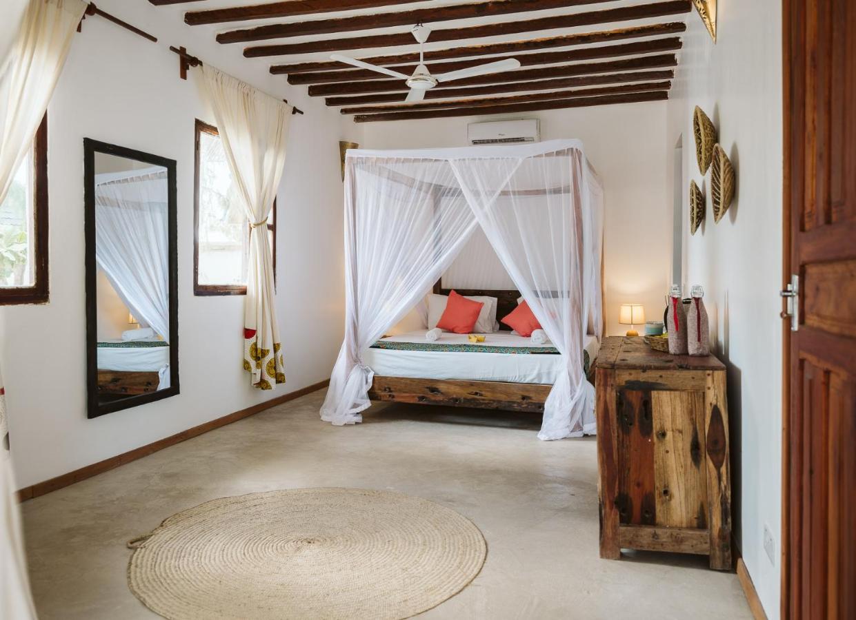 Joy Of Zanzibar Hotel Michamvi Kae Exterior photo