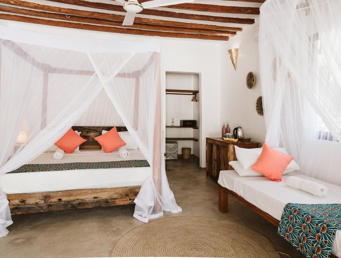Joy Of Zanzibar Hotel Michamvi Kae Exterior photo